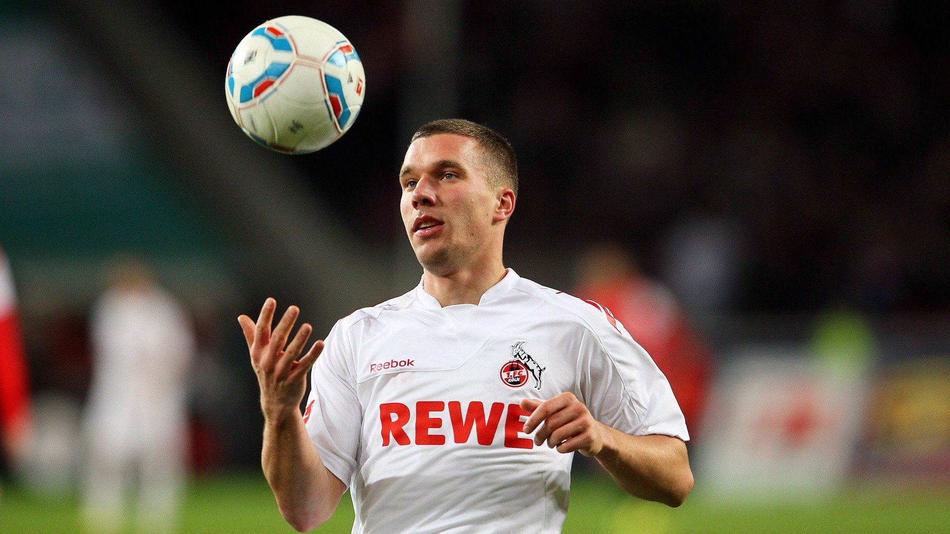 利物浦中场引援成焦点多名目标浮出水面,利物浦中锋引援